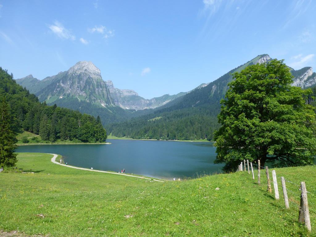 Berghotel Obersee Näfels Zewnętrze zdjęcie